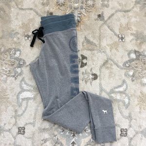 Victoria’s Secret PINK yoga pants